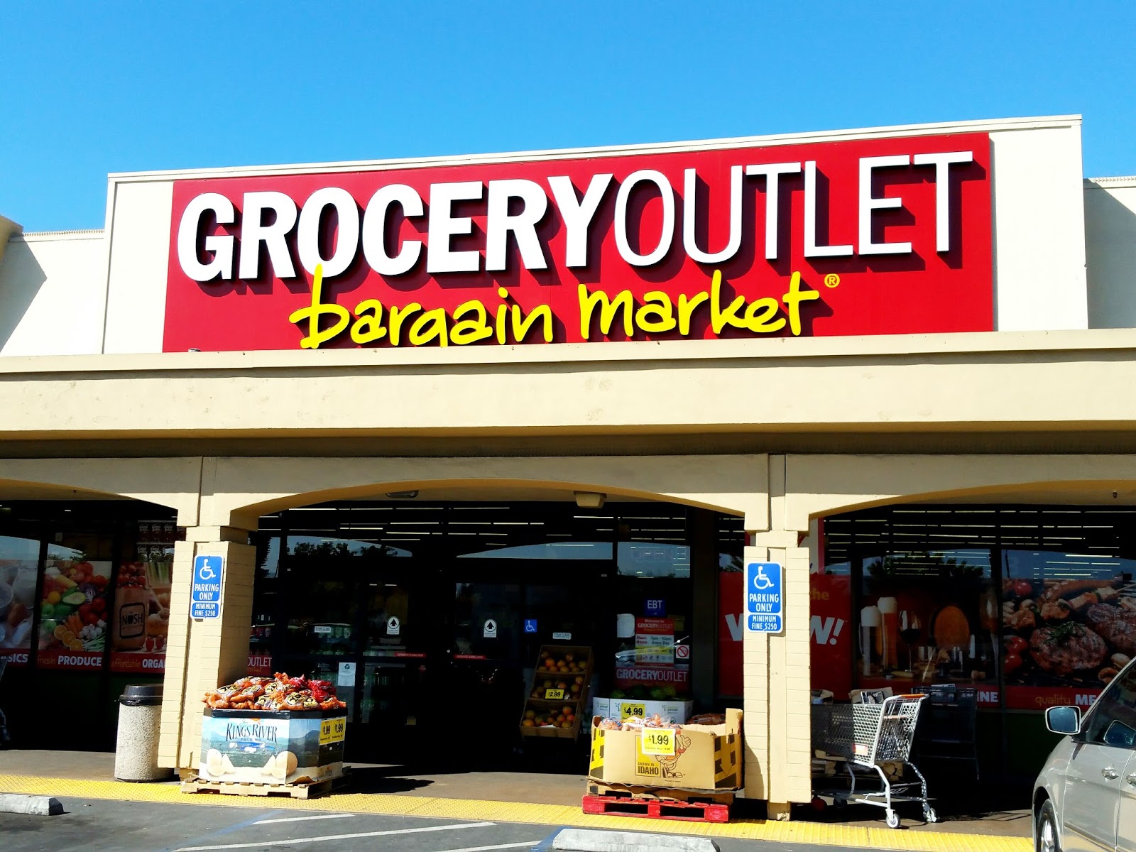 Grocery Outlet Bargain Market