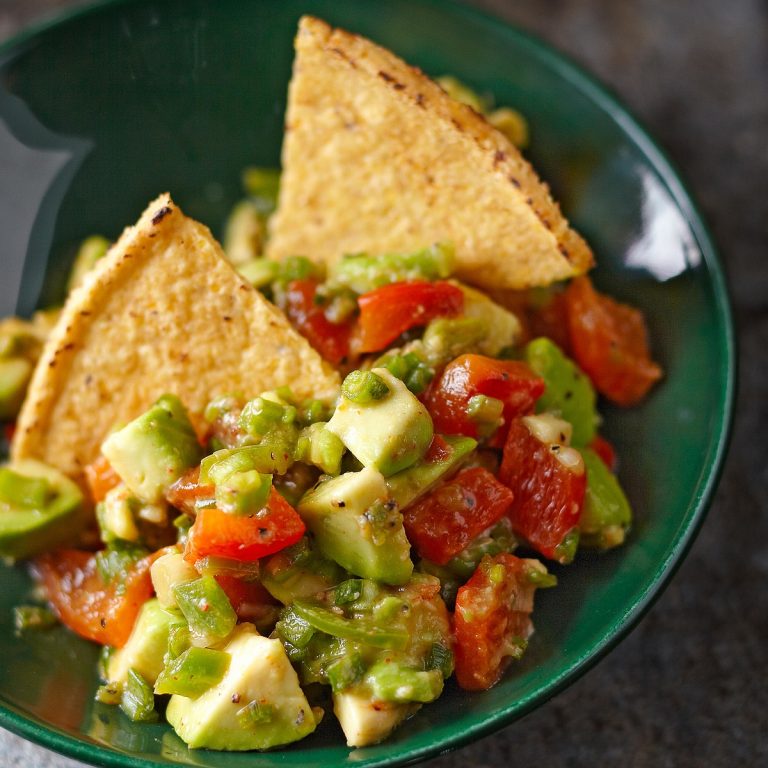 Roasted Red Pepper Guacamole