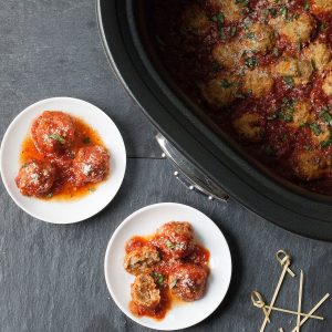 Slow-Cooker Chicken Parmesan Meatballs