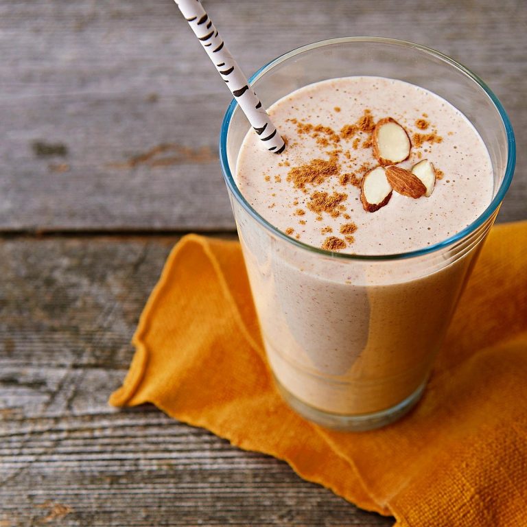 Almond Butter & Banana Protein Smoothie