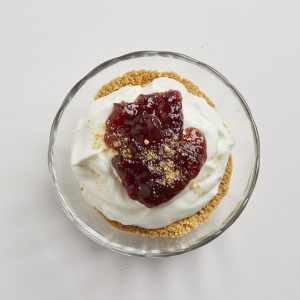 Quick Strawberry “Cheesecake”