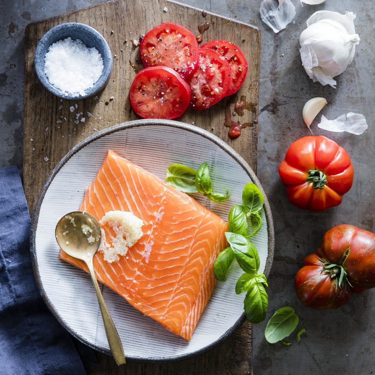 Grilled Salmon with Tomatoes & Basil
