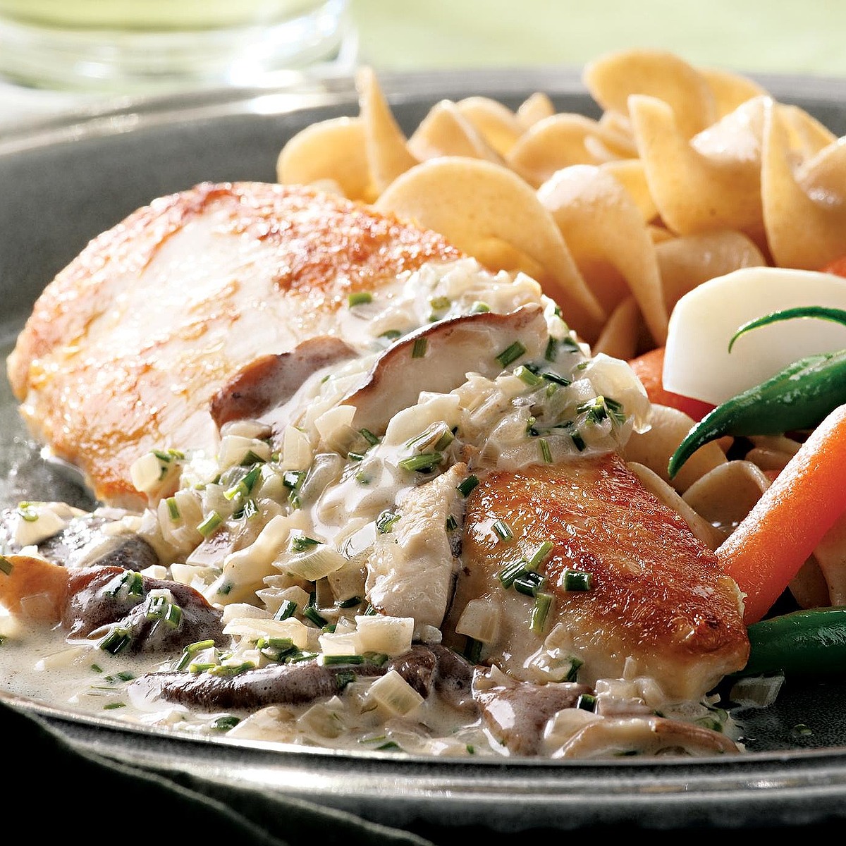 Chicken Breasts with Mushroom Cream Sauce - Grocery Outlet